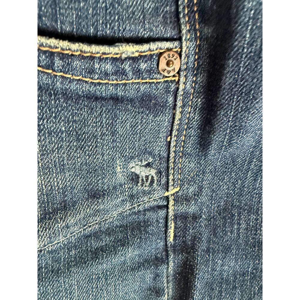 Abercrombie & Fitch Bootcut Stretch Low Rise Jeans Size 4 - 33L - Picture 6 of 7